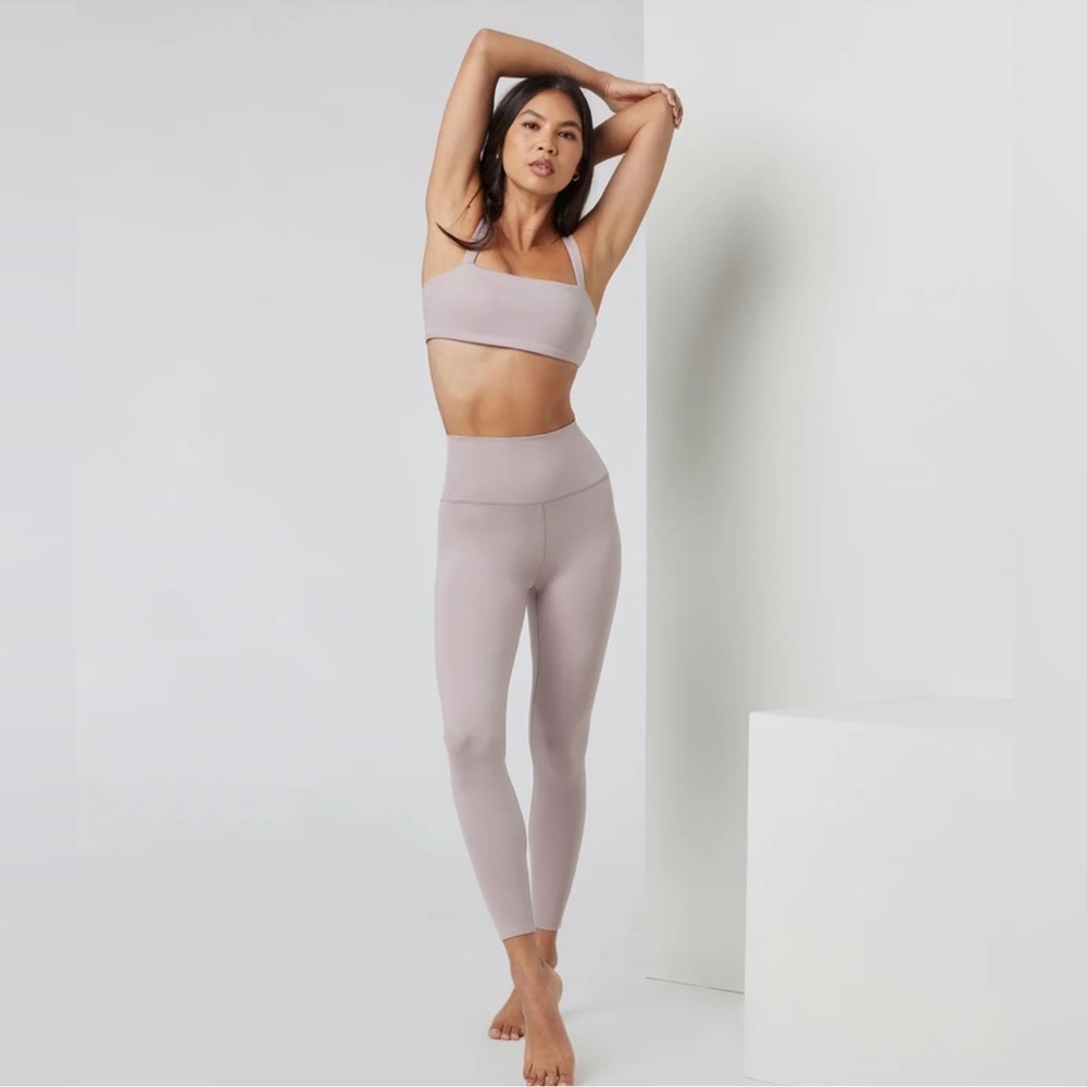 Vuori Evolve Leggings Dusk NWOT